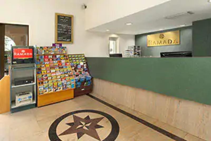 Ramada By Wyndham Temple Terrace/tampa North Temple Terrace